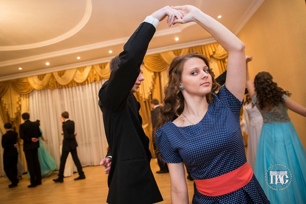 В Пензенской духовной семинарии началась подготовка к Сретенскому балу