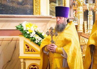 Преподаватели, сотрудники и студенты поздравляют ректора Пензенской семинарии с 50-летним юбилеем