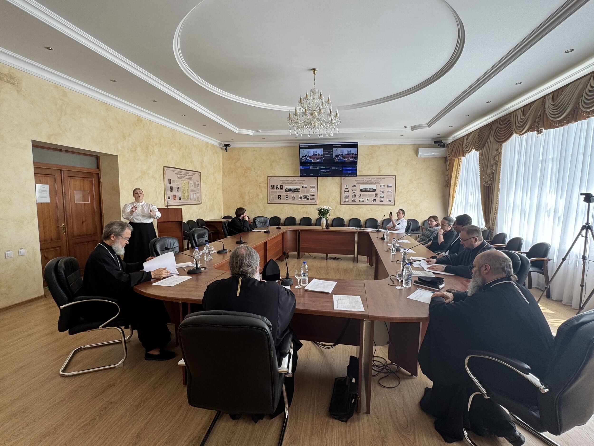 Студенты регентского отделения Пензенской духовной семинарии сдали выпускной комплексный экзамен
